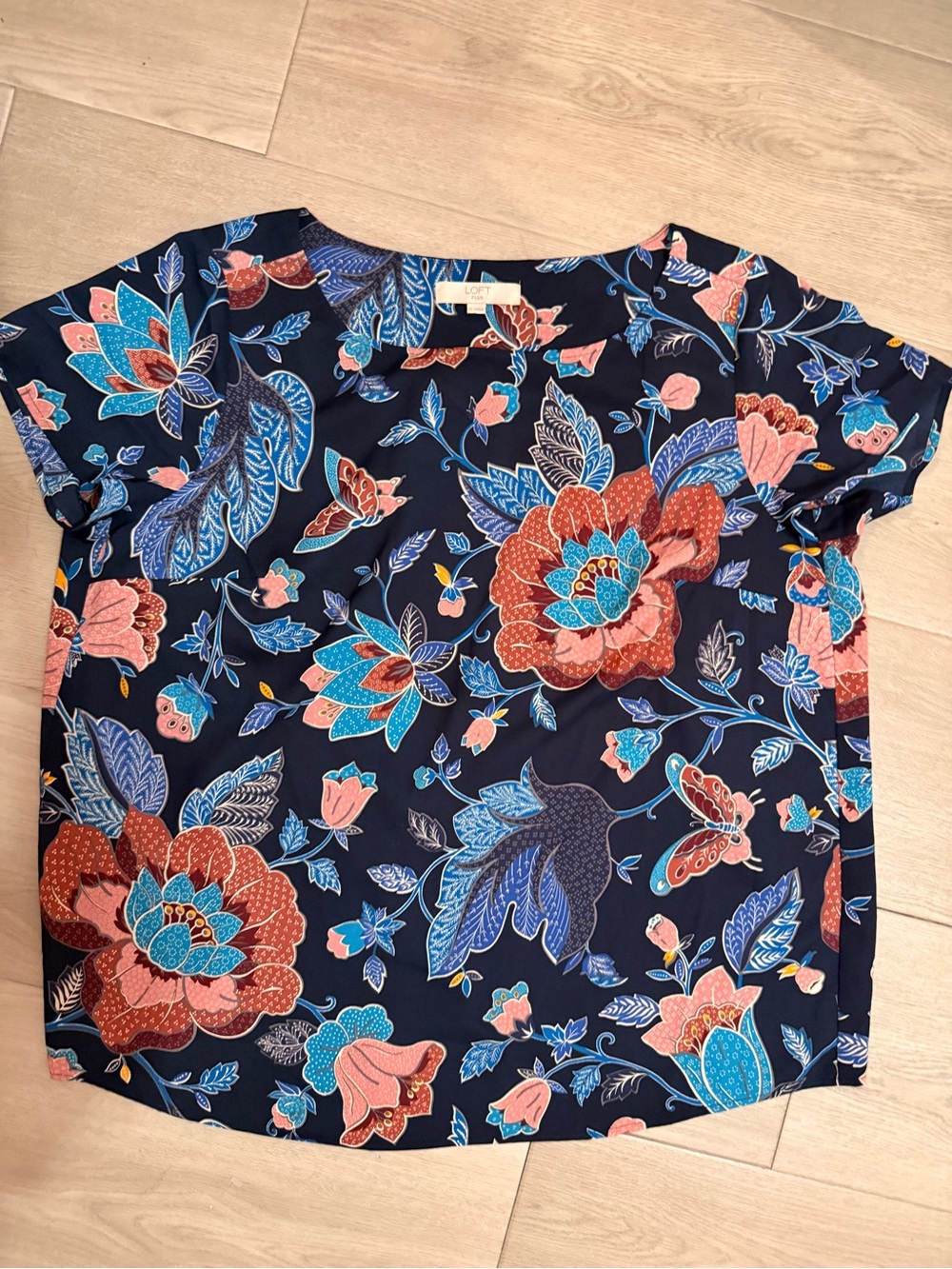 LOFT Women's Navy Floral Print Short Sleeve Round Neck  Blouse Size 18 Plus